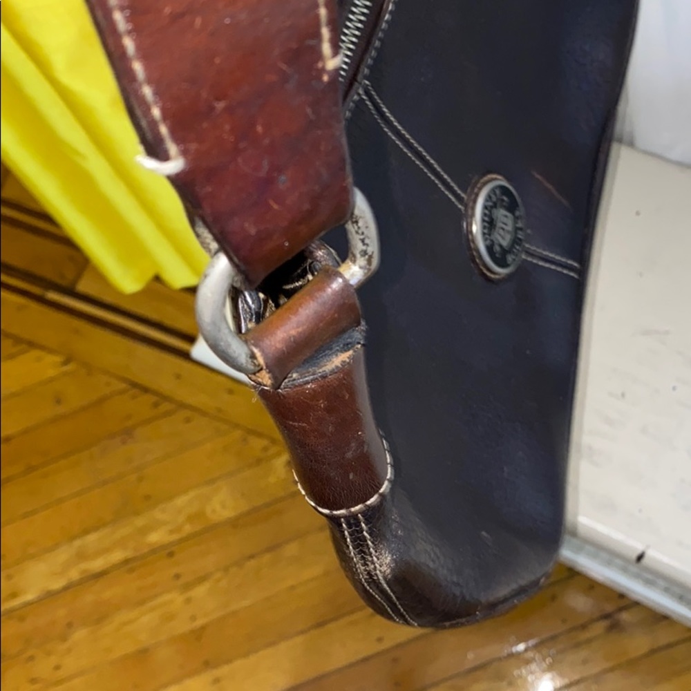 Vintage Dooney & Bourke - Picture 4 of 12